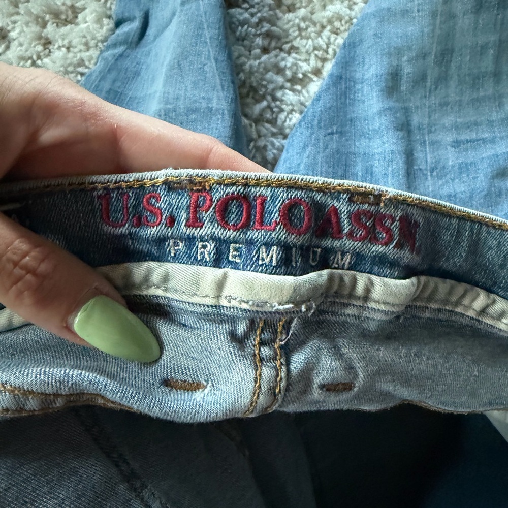 U.S. Polo Assn. Light Blue Boyfriend Distressed Jeans - Picture 6 of 8